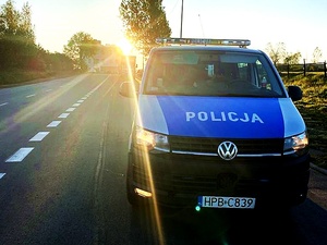 47 - LETNI MĘŻCZYZNA - POSZUKIWANY LISTEM GOŃCZYM ZATRZYMANY PRZEZ ŚREDZKICH FUNKCJONARIUSZY