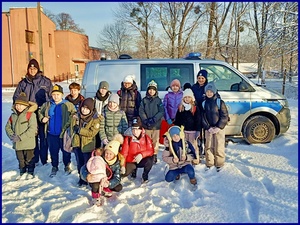 Feryjne spotkanie z policjantkami