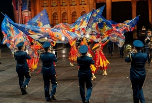 POLICYJNI MUZYCY ZAGRALI Z ORKIESTRAMI Z CAŁEGO ŚWIATA!