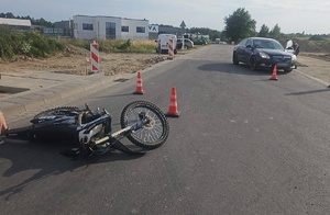 Kierował motocyklem bez uprawnień i pod wpływem alkoholu, a dodatkowo nie zatrzymał się do kontroli – został zatrzymany przez średzkich mundurowych