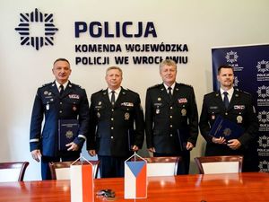 Współpraca międzynarodowa Komendy Wojewódzkiej Policji we Wrocławiu ze służbami w Niemczech i Czechach