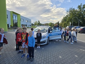 Dzielnicowi ze Środy Śląskiej z wizytą w szkole podstawowej