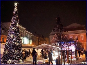 Bezpieczne święta i wydarzenia lokalne – o czym należy pamiętać podczas jarmarków i festynów?
