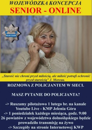 plakat z wizerunkiem starszej kobiety trzymającej w dłoni przy uchu słuchawkę telefonu stacjonarnego, poniżej zasady bezpieczeństwa